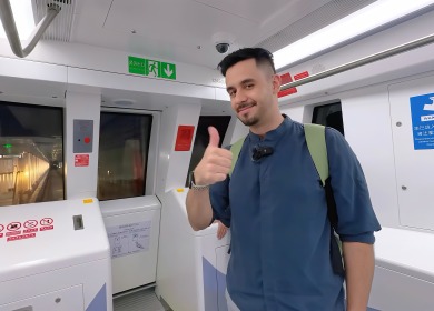 【“中国游记”第一季?】地铁成旅行打卡点！让老外羡慕的中国地铁凭啥“出圈”？_fororder_08695f4e1284dcf317e951034ad1a8a